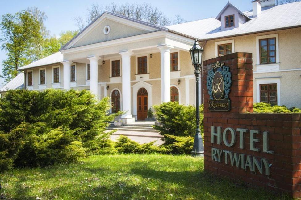 Hotel Rytwiany Palac Εξωτερικό φωτογραφία