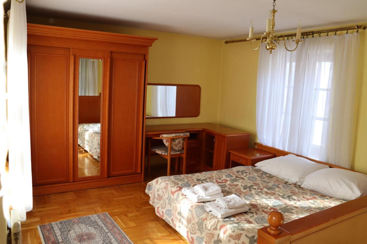 Hotel Rytwiany Palac Εξωτερικό φωτογραφία